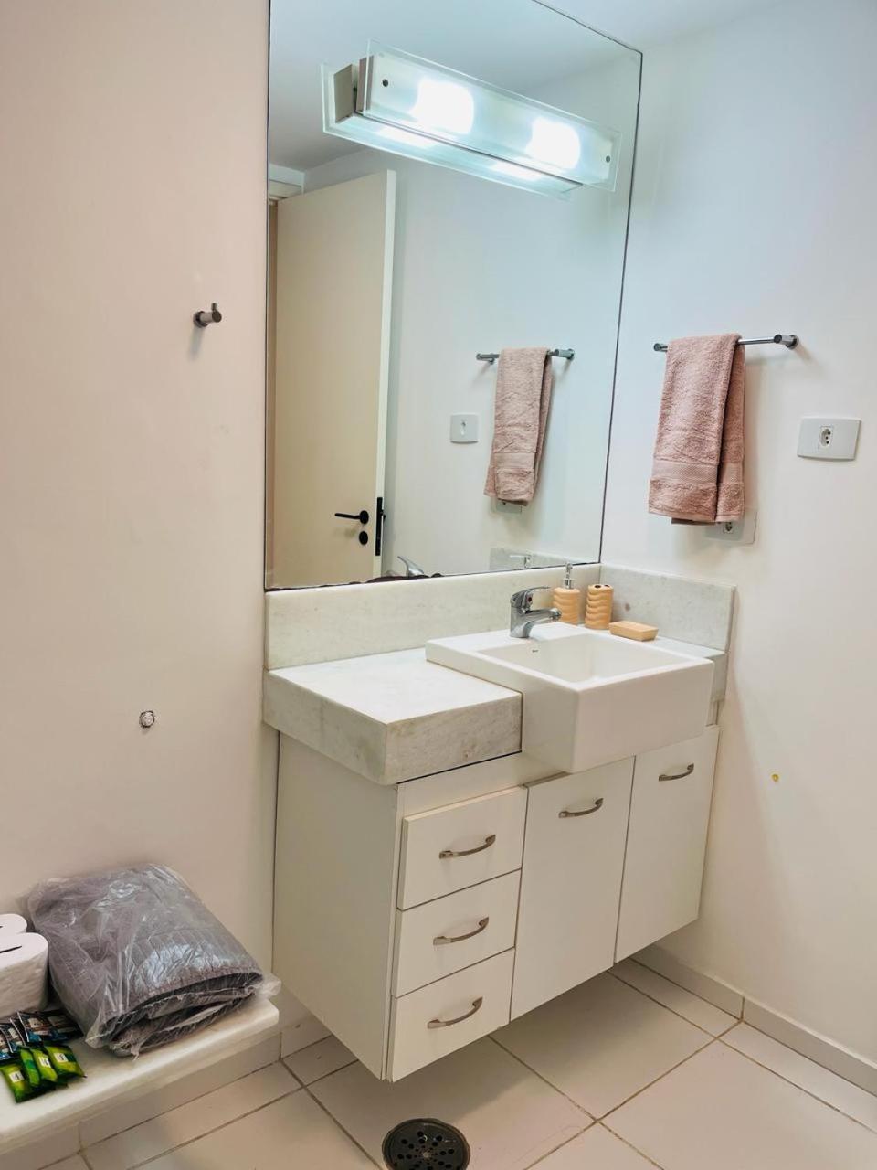 Flat Particular Hotel Ninety Excelente Localizacao Jd Paulista Ibirapuera Com Vaga São Paulo Zewnętrze zdjęcie